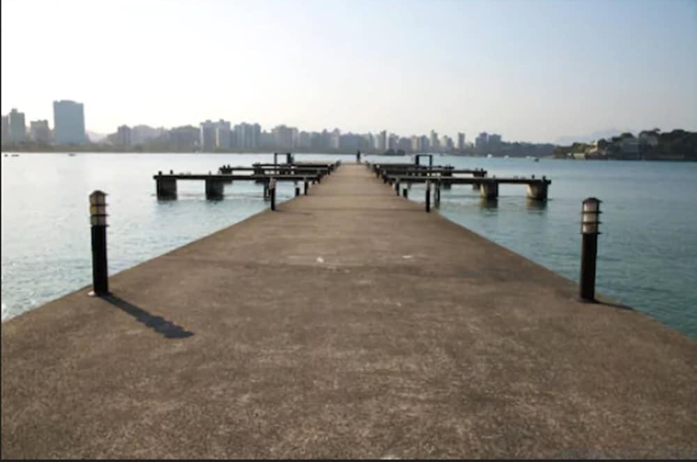 Hotel Senac Ilha Do Boi Vitória Exteriör bild View of the pier at the park